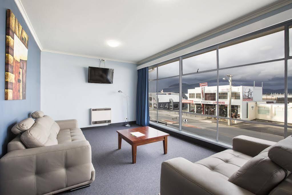 ไนท์แคป แอท คาร์ไลล์ โฮเต็ล Hotel Derwent Park ภายนอก รูปภาพ